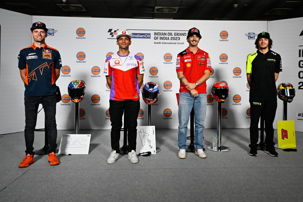 press-group-1024x683.jpg