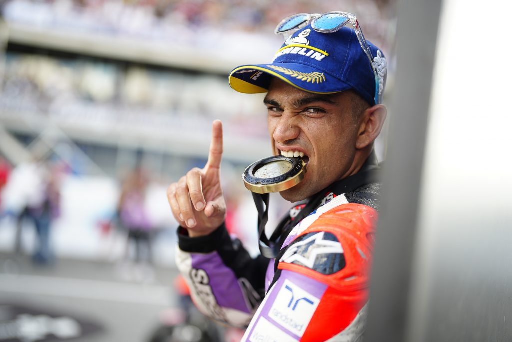 Jorge-Martin-Medal-1024x683.jpg