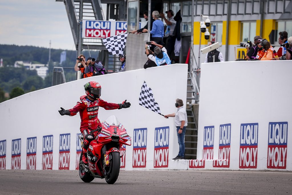 Francesco-Bagnaia-chequered-flag-1024x683.jpg