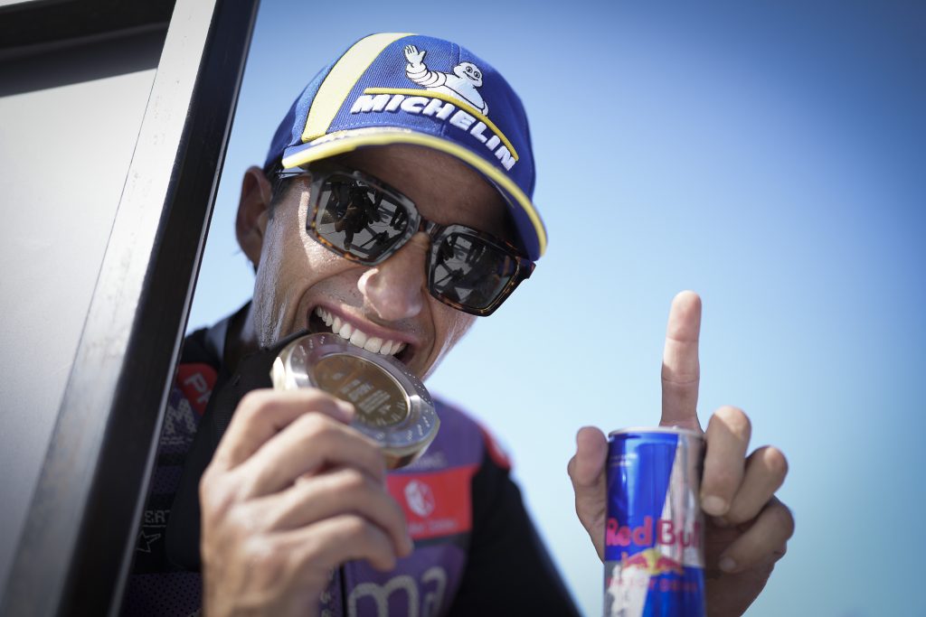 Jorge Martin bites medal