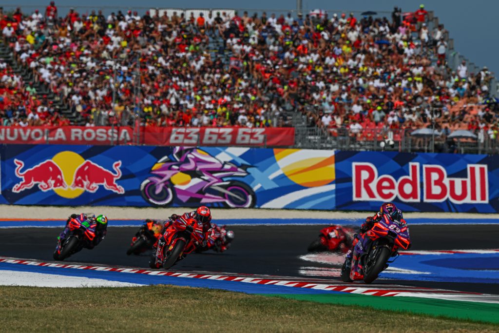 martin in front of pecco