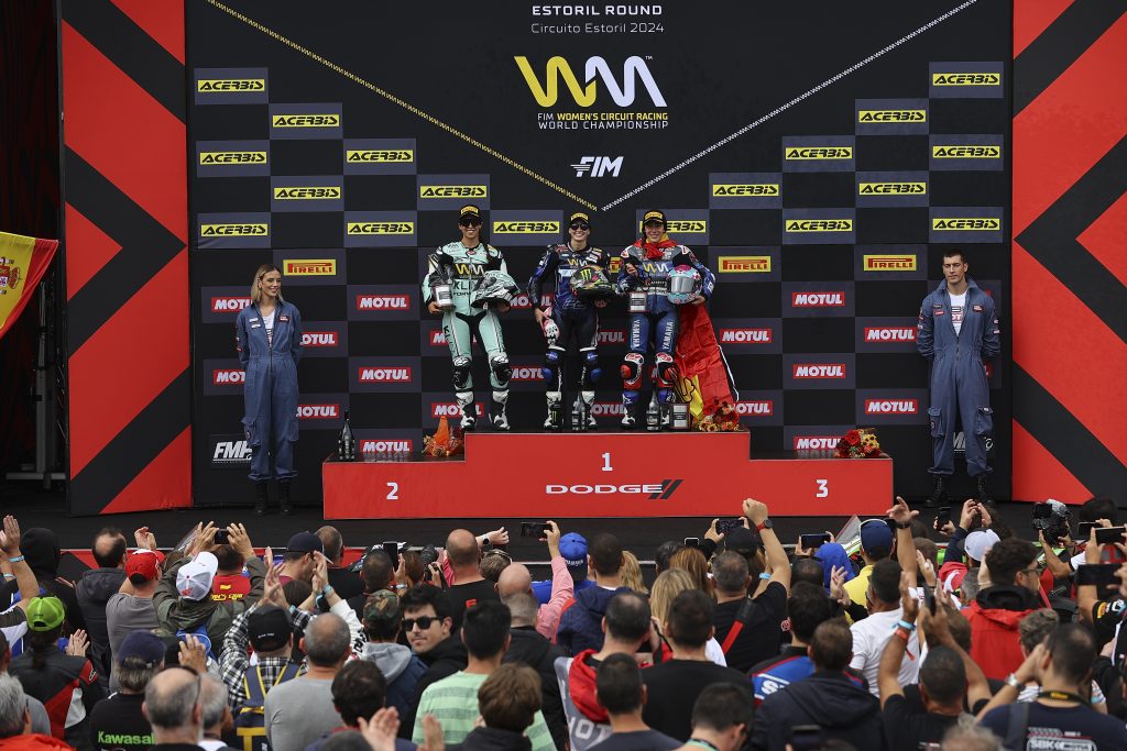 WorldWCR podium race 1