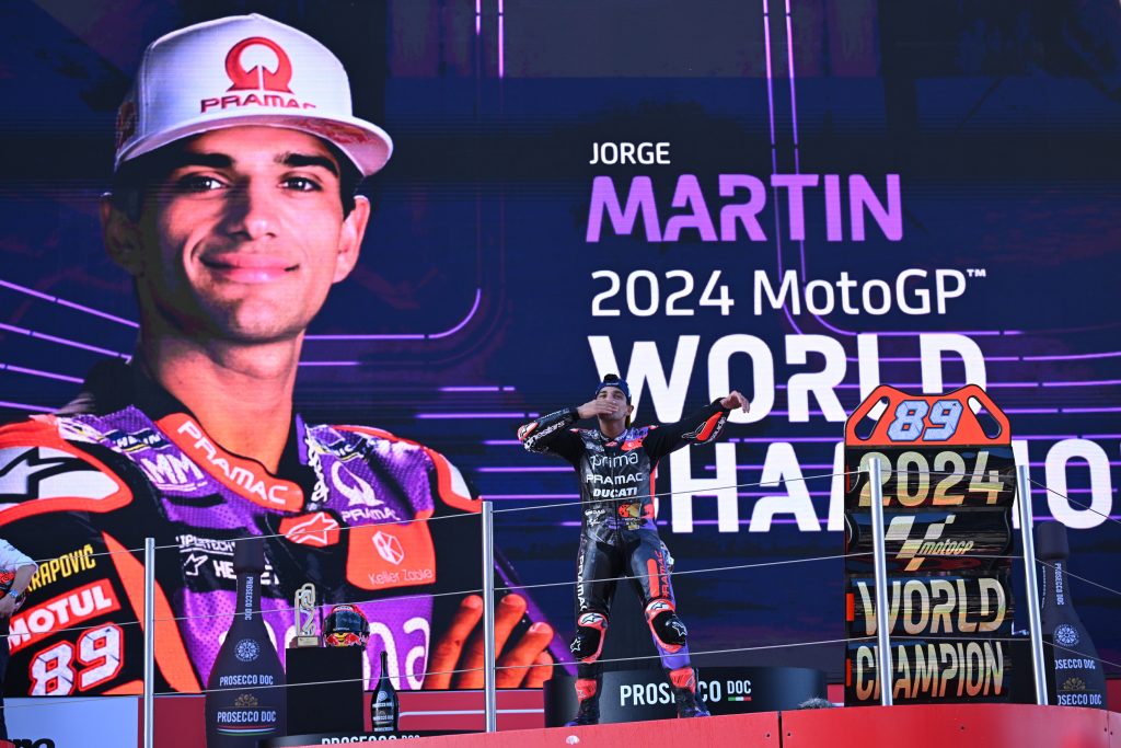 jorger martin podium