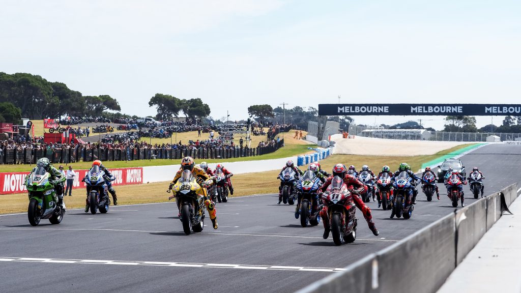 Phillip Island Race start