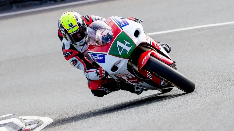 art-intro-ian-lougher-lightweight-jpg