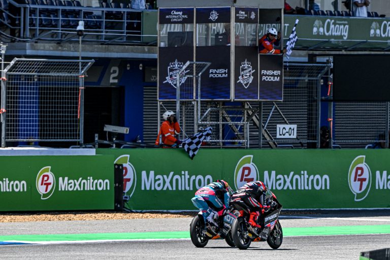 moto3 finish line